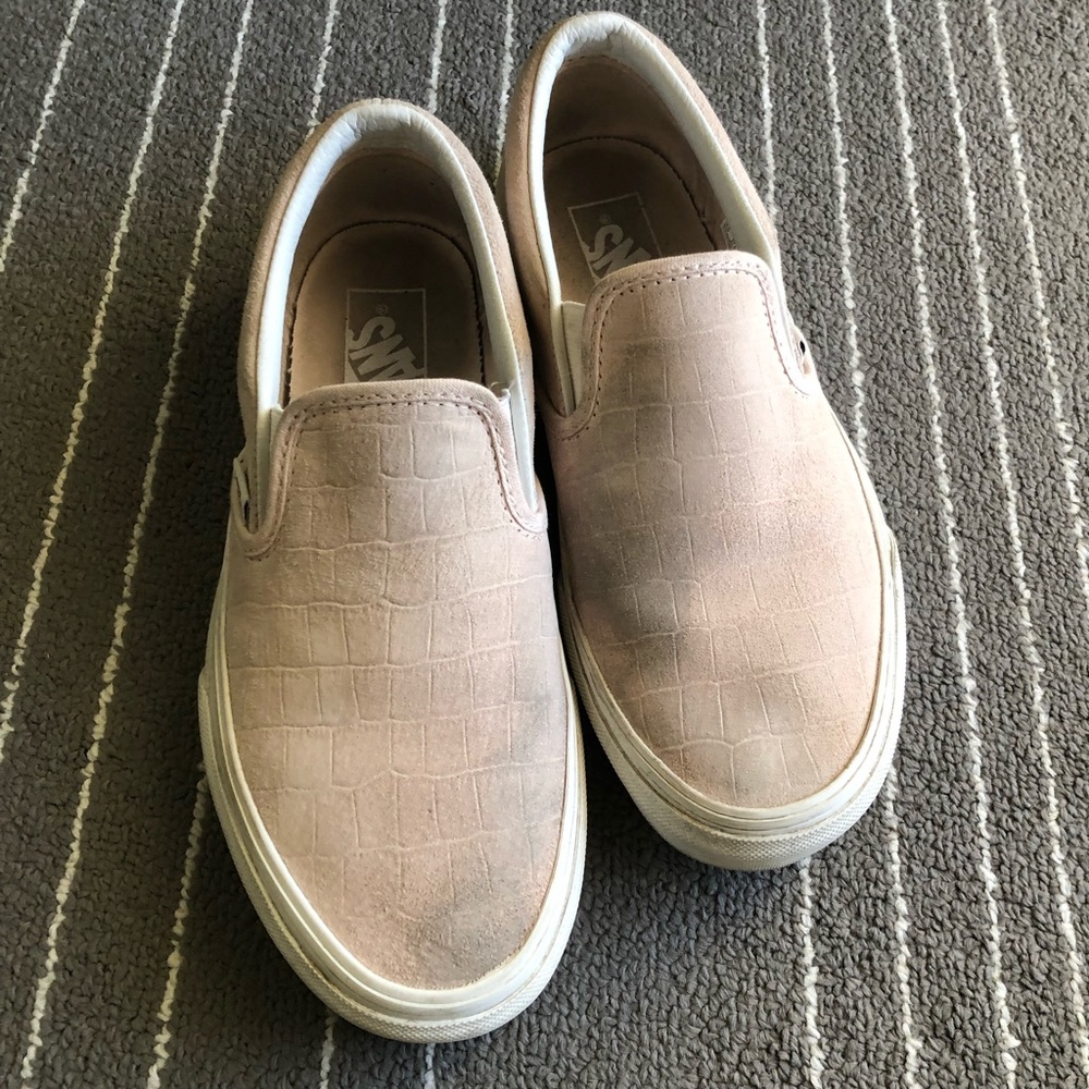 LAST CHANCE Vans Pink Leather Slip On - Picture 1 of 10